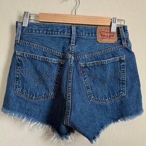 Levi’s 501 Medium Wash Jean Shorts Denim Distressed Destroyed PacSun